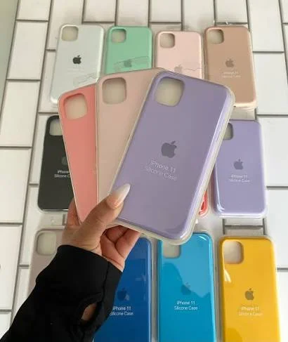Funda silicona iPhone 11