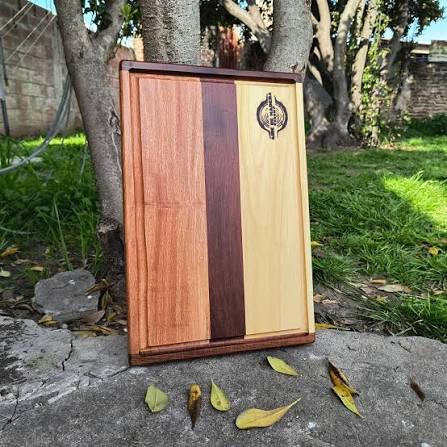 Tabla de picar artesanal en maderas