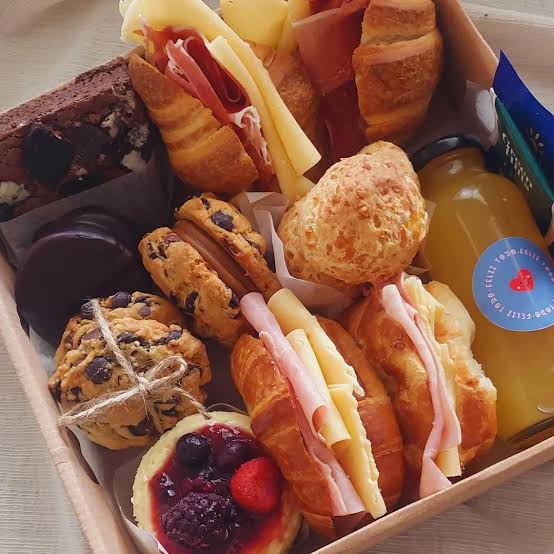 Box de desayuno completo